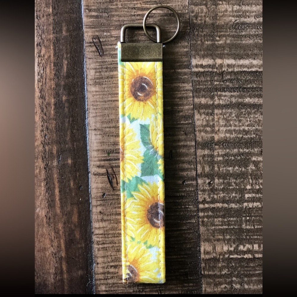 Wristlet keychains - Picture 10 of 15